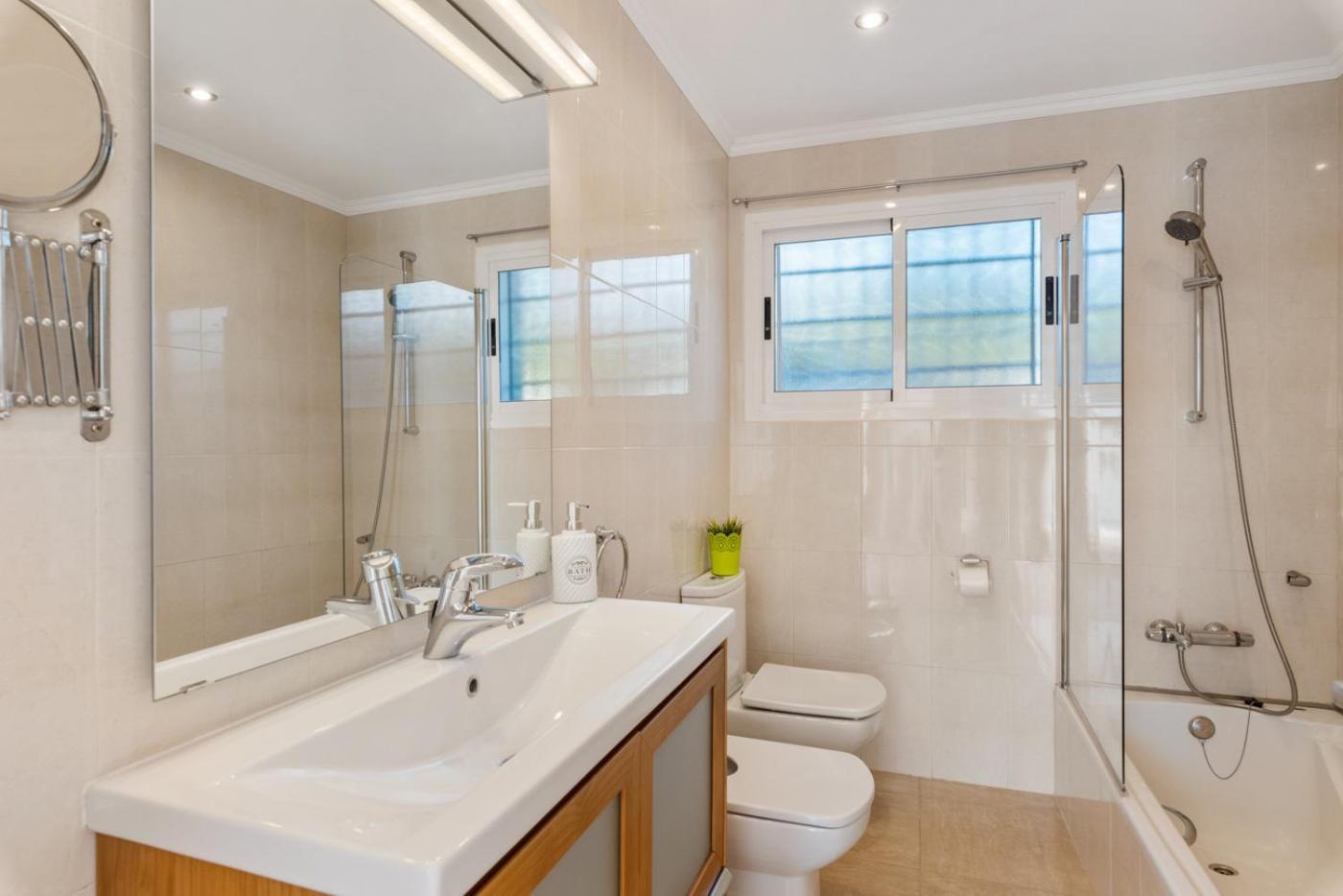 Villa Anais - Plusholidays Calp Dış mekan fotoğraf
